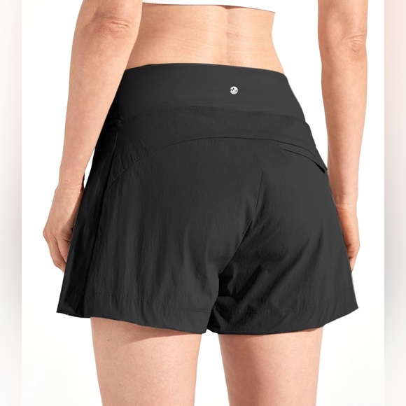 Women’s Quick-Dry Shorts - Picture 2 of 8